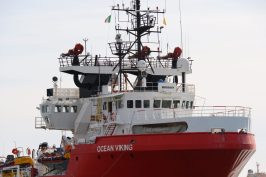 Refus de laisser l’Ocean Viking débarquer en Italie : une conformité discutable au regard du droit de l’Union européenne