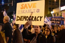 Crise en Israël : quels sont les enjeux théoriques de la réforme constitutionnelle ?