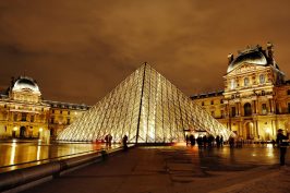 L’Italie réclame au Louvre la restitution de sept pièces antiques à la provenance douteuse