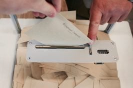 Élections régionales et départementales de mars 2021 : report, vous avez dit report ?