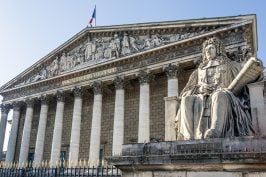 Assemblée Nationale : le plafond des questions écrites remis en question