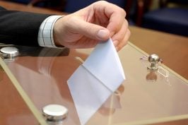 Le contentieux des municipales par temps de pandémie : le Conseil d&rsquo;État remplit le Conseil constitutionnel de la plénitude de ses prérogatives