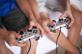 Pratiques commerciales trompeuses : fin de partie pour les éditeurs de jeux vidéo ?