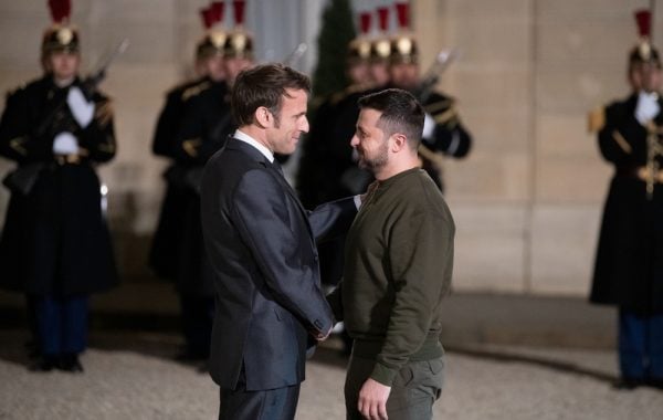 La « force de réassurance » : les enjeux de l’envoi de troupes françaises en Ukraine
