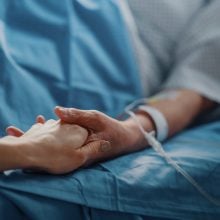 Un « droit à l’aide à mourir » : sous quelles conditions et avec quel contrôle ?