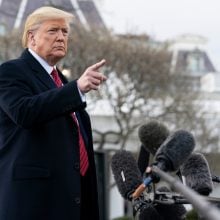 Éloignement des étrangers par les États-Unis : Trump se conforme-t-il au droit ?
