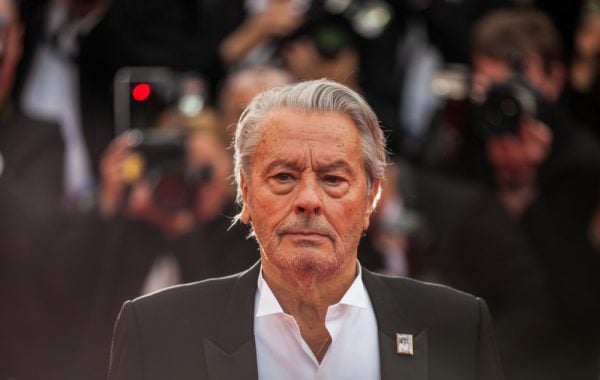 La vulnérabilité d’Alain Delon l’empêchait-elle de rédiger un testament ?