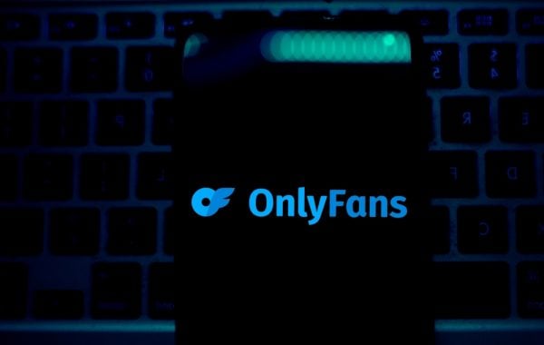 OnlyFans, Mym : le défi du « proxénétisme » à l’ère numérique
