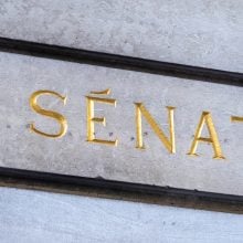 Restitutions coloniales : la France adopte enfin une méthode, mais évite-t-elle le fait du prince ?