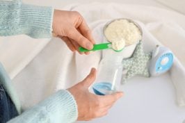 Laits infantiles contaminés : une responsabilité de l’État à venir ?