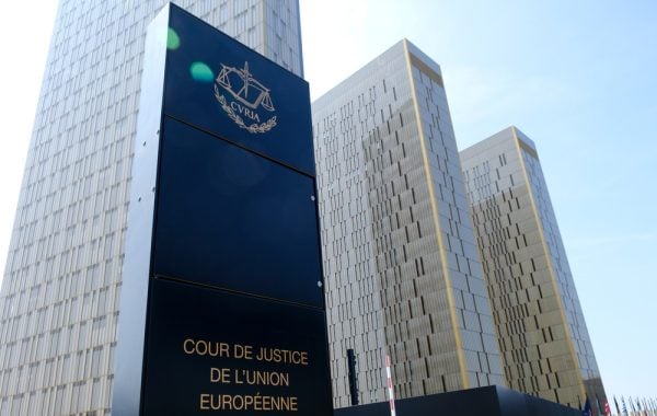 Identité de genre : la justice européenne oblige les États à reconnaître le changement d’état civil