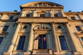 Malgré l&rsquo;interdiction de la GPA en France, la Cour de cassation valide la filiation d&rsquo;enfants nés à l&rsquo;étranger